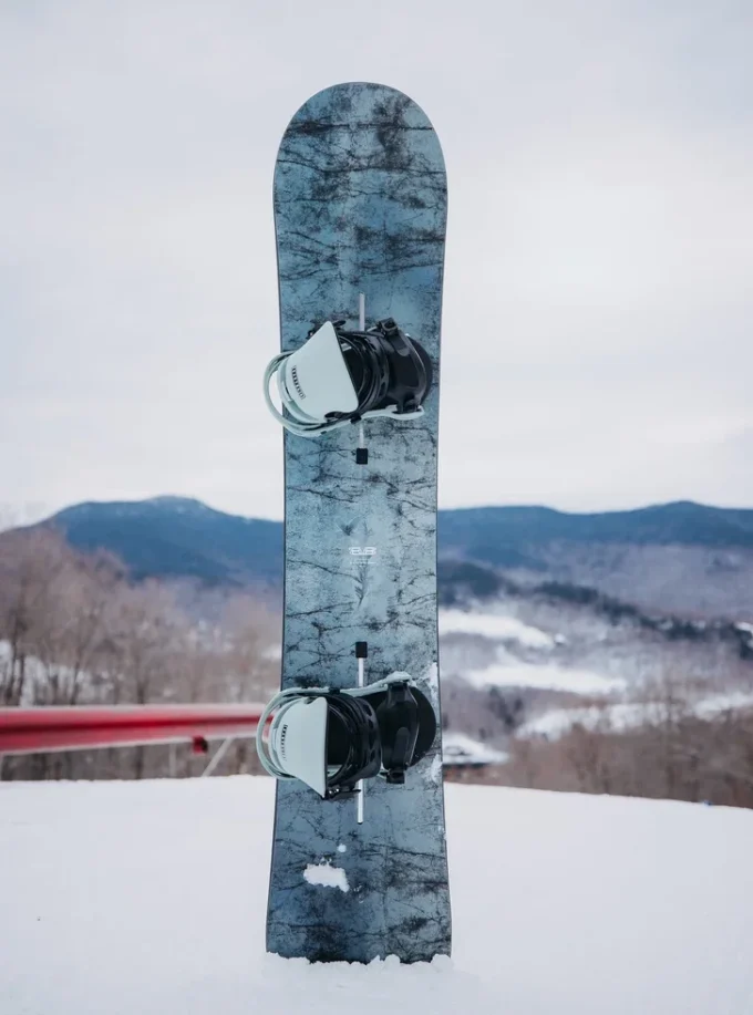 Burton Blossom Camber snowboard
