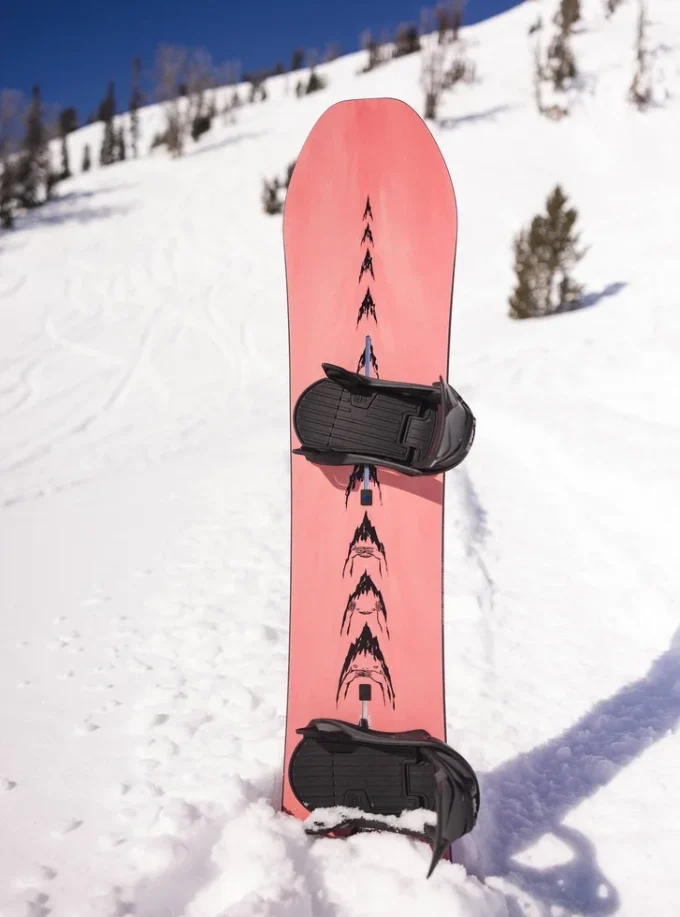 Burton Deep Thinker Camber snowboard til mænd