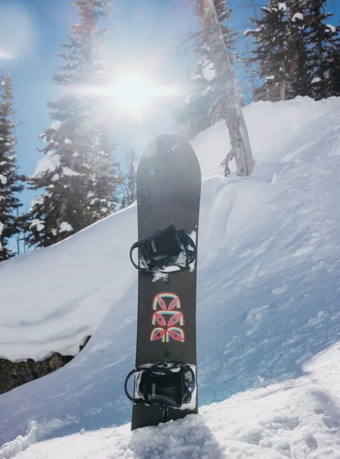 Burton Deep Thinker Camber snowboard til mænd