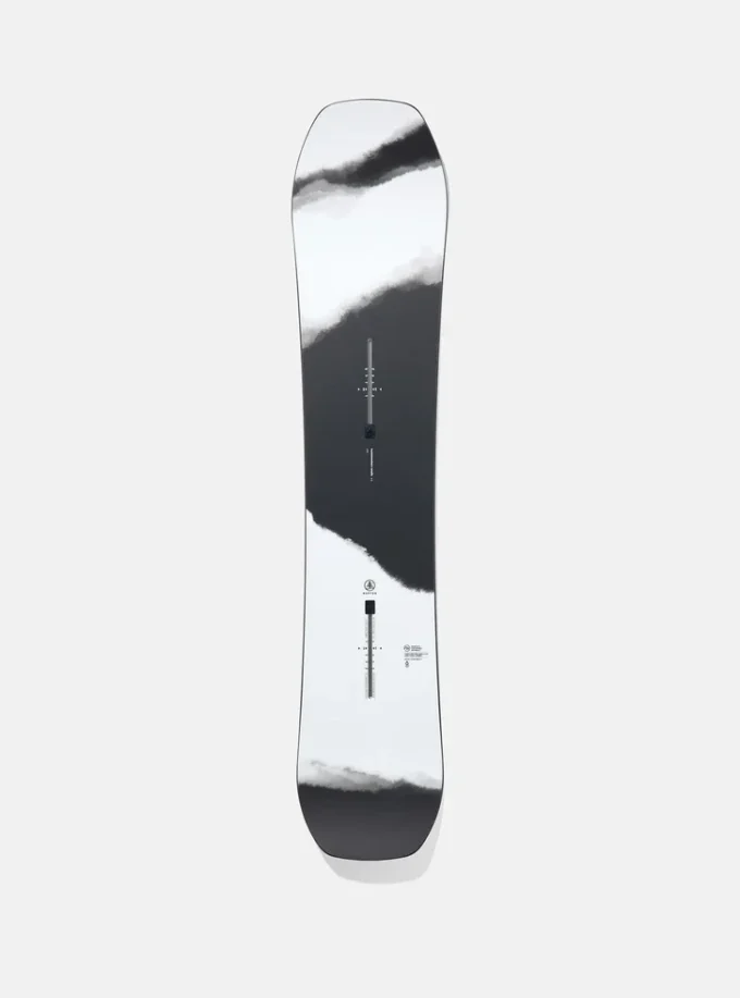 Burton Family Tree Hometown Hero Smalls Camber snowboard til børn
