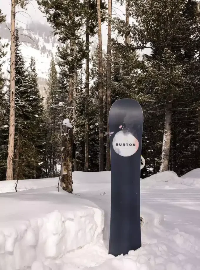 Burton Flight Attendant Camber snowboard til mænd