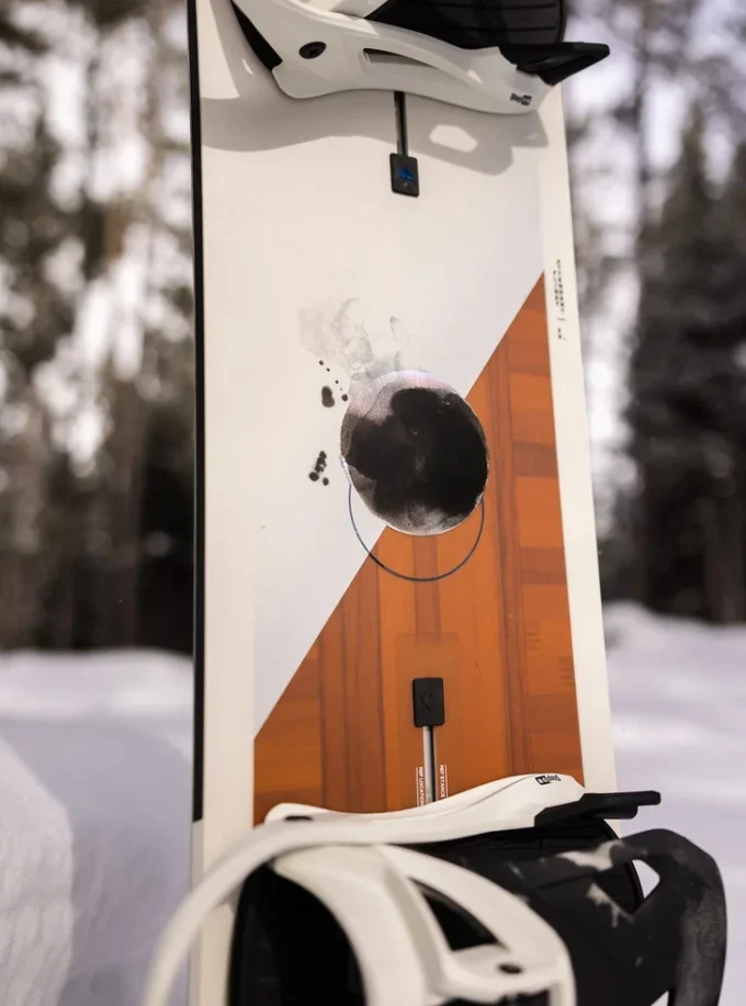 Burton Flight Attendant Camber snowboard til mænd