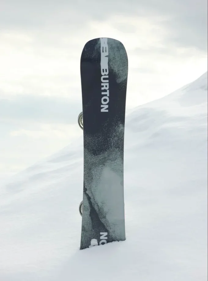 Burton Instigator PurePop Camber snowboard til mænd