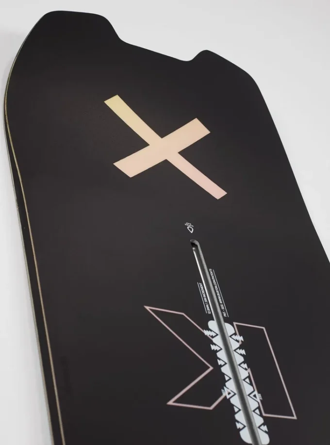 Burton Skeleton Key Camber snowboard til mænd