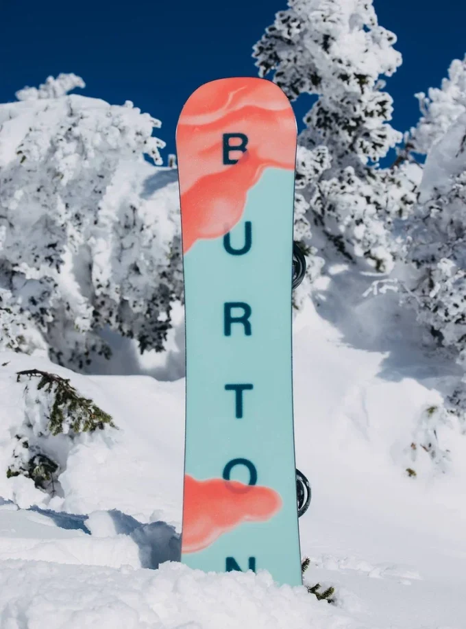 Burton Yeasayer Flying V snowboard til kvinder
